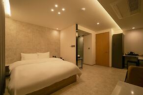 Jamsil Lounge Hotel