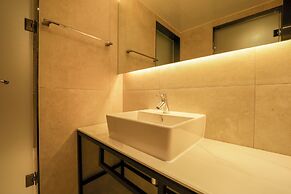 Jamsil Lounge Hotel