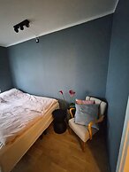 Charming Oslo Apt - Modern Comfort & City View