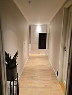 Charming Oslo Apt - Modern Comfort & City View