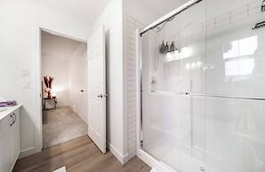 Chiccityescape3bdrm King