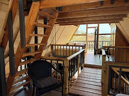 Beautiful Ocean View Cabin by k38