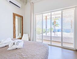 Kas di Sono Pool & Jacuzzi Private Beach