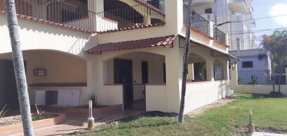 Palm Beach Resort 1B