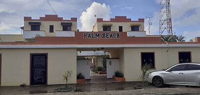 Palm Beach Resort 1B