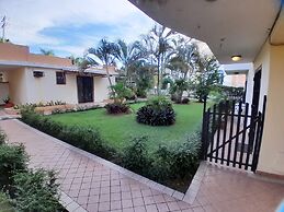 Palm Beach Resort 1B