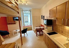 Mezzanine Spa Stay for 4