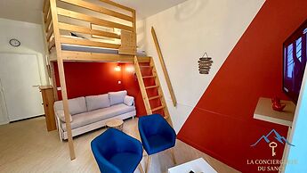 Mezzanine Spa Stay for 4
