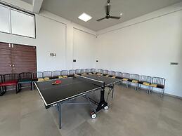 Oasis Residency and Resorts