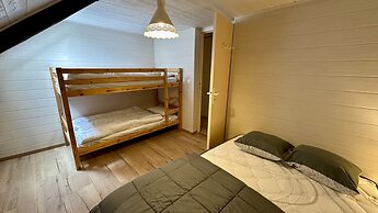 Spacious Spot by the Hiking Trails