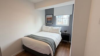 w Chic Inviting 2BR w Balcony in Miraflores