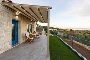 Petra Thea Chrani - Seaview Enchanting Nest