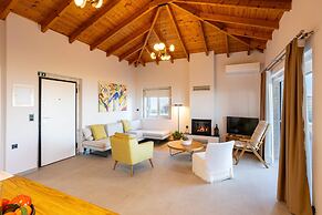 Petra Thea Chrani - Seaview Stylish Gem