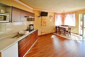 Comfortable Holiday Homes, Pool, Jacuzzi, Sauna