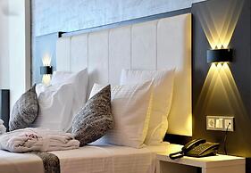 Chaker Hotel
