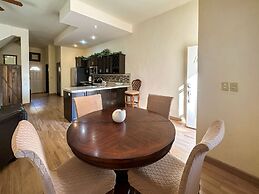 Serena Stay Spacious 3BR Apartment