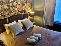 Cozy Couple Retreat Near Thermes
