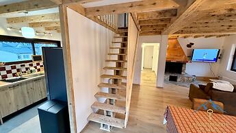 Chalet With Expansive Panorama Terrace