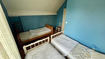 Home for Groups and Families