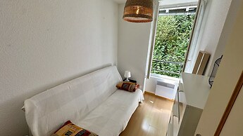 Modern 6-guest Flat in Mont-dore