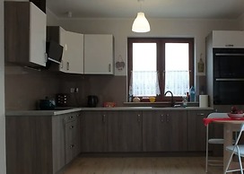 Large Holiday Home With Private Garden