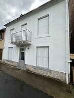 Centrally Located Villa in Mont-dore
