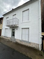 Centrally Located Villa in Mont-dore