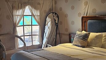 Mayura Retreat