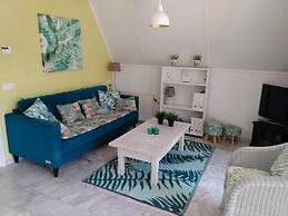Cozy Holiday Home in Burgerbrug