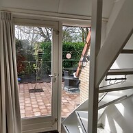 Cozy Holiday Home in Burgerbrug
