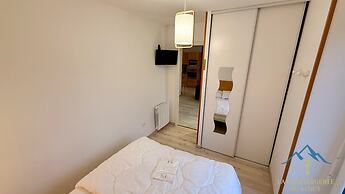Grand hub Near the Village