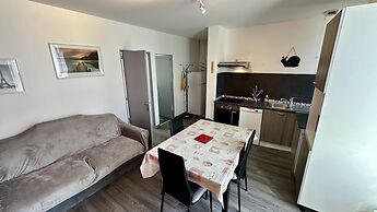 Mountain View Flat for 5 in Mont-dore