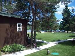 Lakewoods Cottage Resort