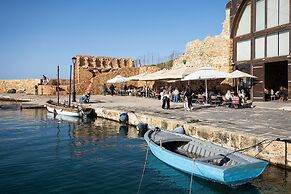 3 Sails - 2BR on Venetian Harbour
