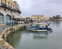 3 Sails - 2BR on Venetian Harbour