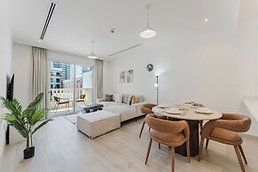 PVH - Mayas Geneva - 1BR Plus Maids Room