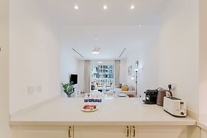 PVH - Mayas Geneva - 1BR Plus Maids Room