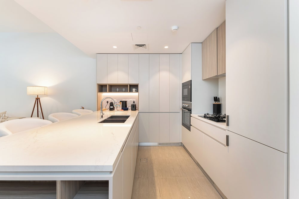 PVH - Kensington Waters - Park Front 1BR