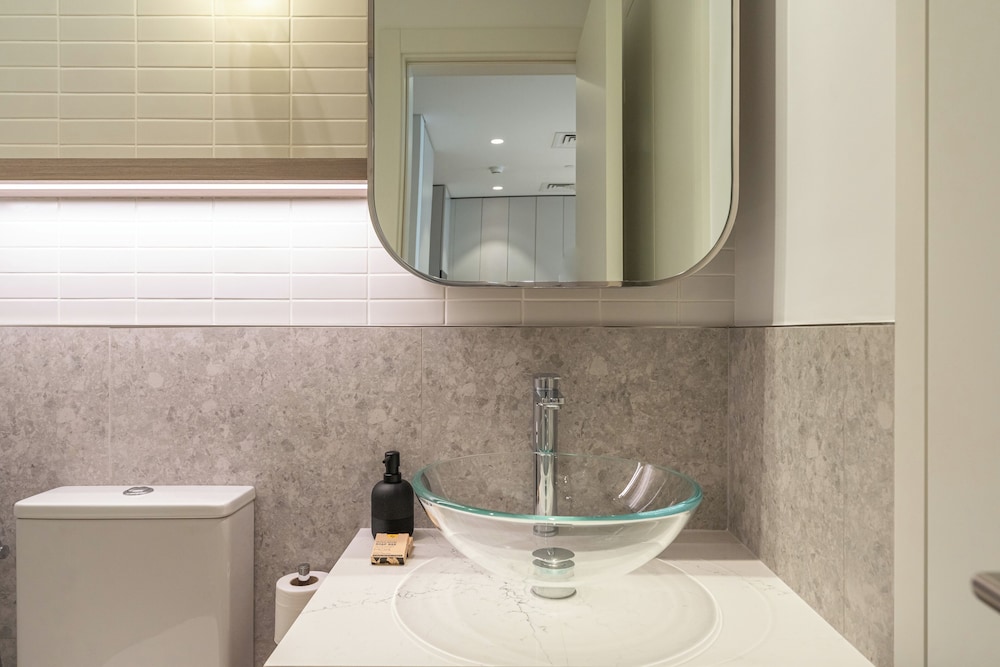 PVH - Kensington Waters - Park Front 1BR