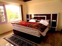 The Hideaway Chail