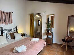 Casa Azafranes Boutique B&B
