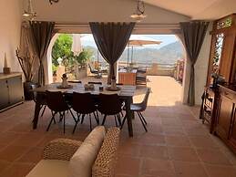 Casa Azafranes Boutique B&B