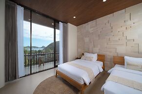 Diamond Hill Komodo