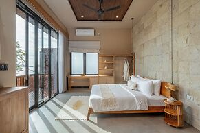 Diamond Hill Komodo