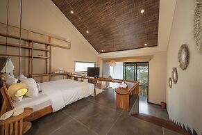 Diamond Hill Komodo