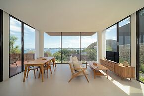 Diamond Hill Komodo