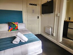 Urban Lounge Sleepery Carterton