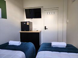 Urban Lounge Sleepery Carterton