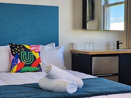 Urban Lounge Sleepery Carterton