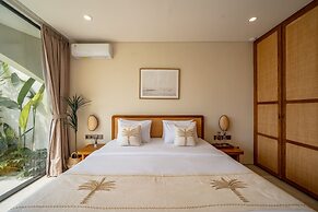 Villa Bingin Hills Cinco